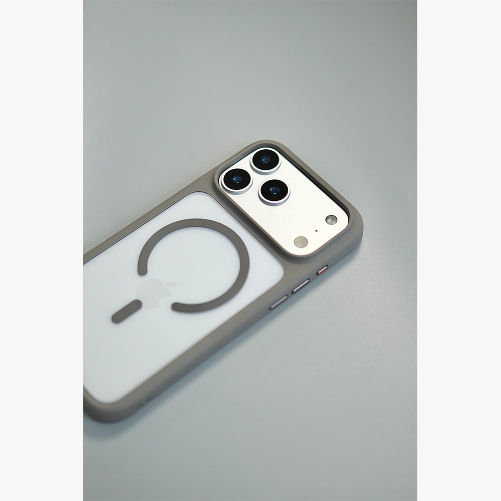 Hydrid Case with Magnetic